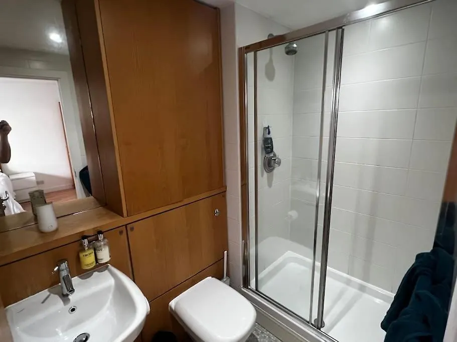 Spacious Penthouse Apartment Edinburgh United Kingdom