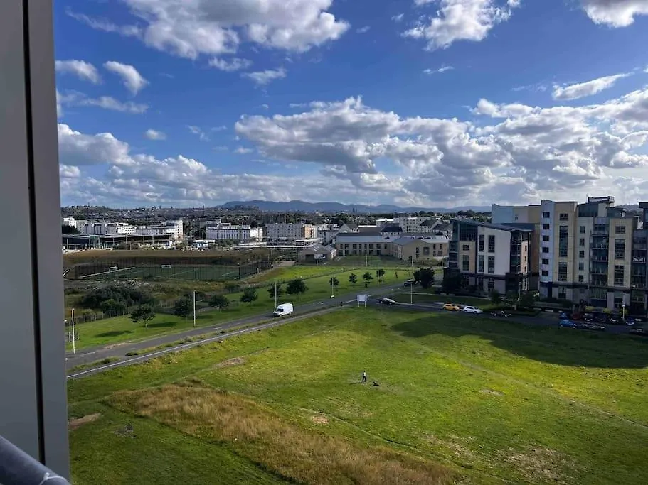 Spacious Penthouse Apartment Edinburgh