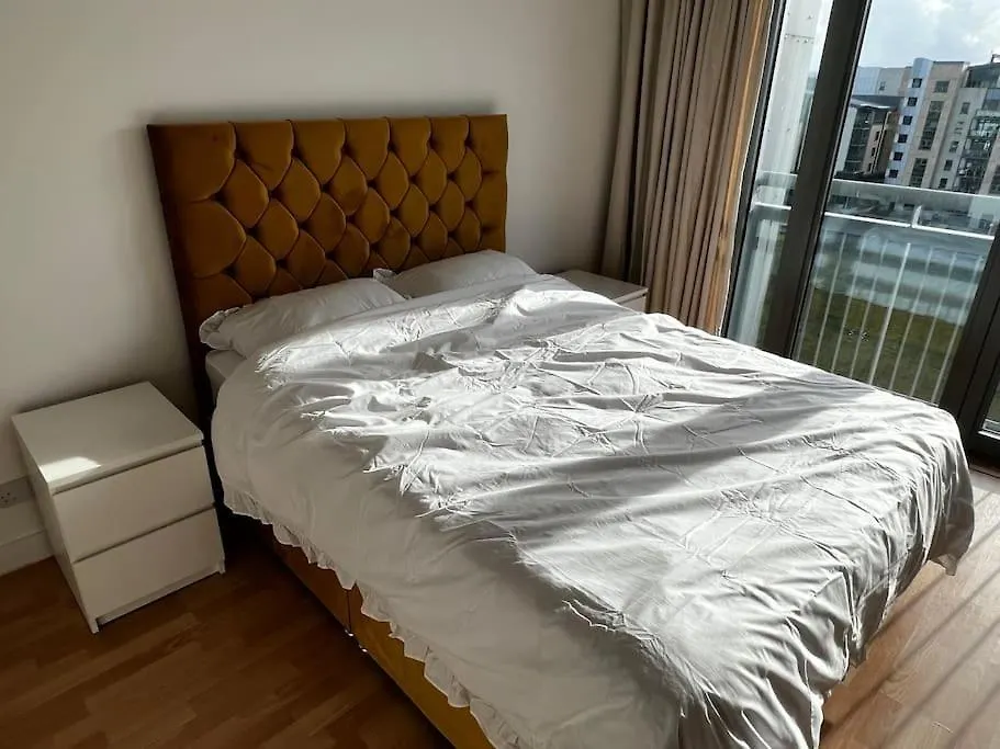Spacious Penthouse Apartment Edinburgh 0*,  United Kingdom