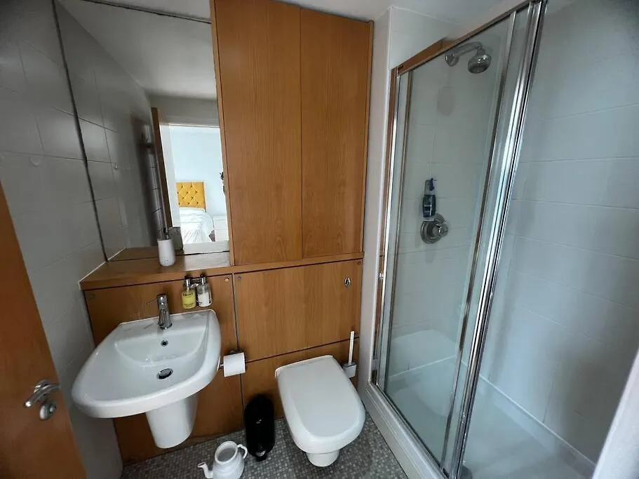 Spacious Penthouse Apartment Edinburgh United Kingdom